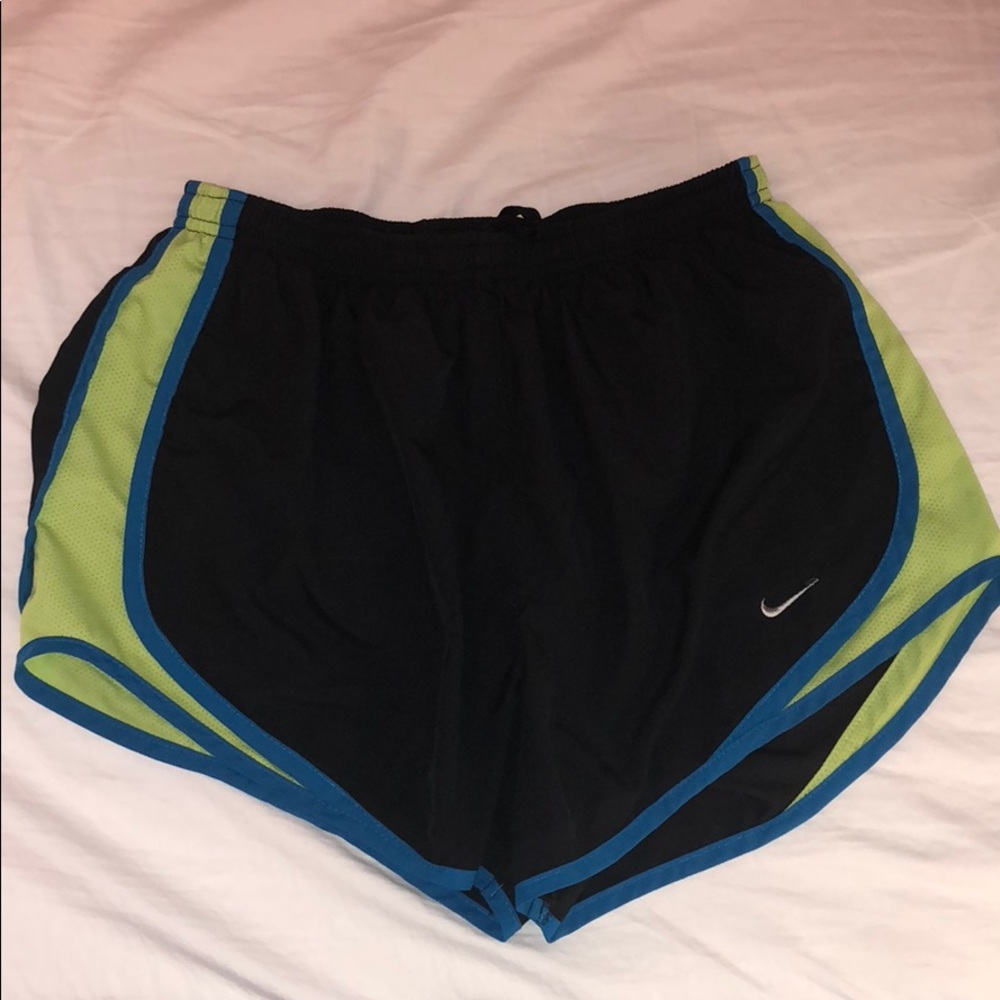Nike Fit DRY Athletic Shorts
